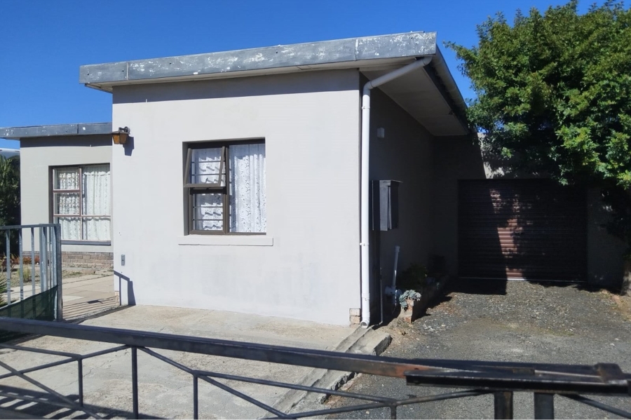 4 Bedroom Property for Sale in Newton Western Cape